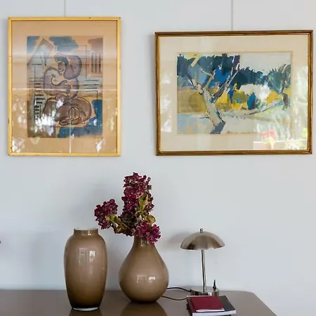 Appartement Veeve - An Orange Ember Parijs